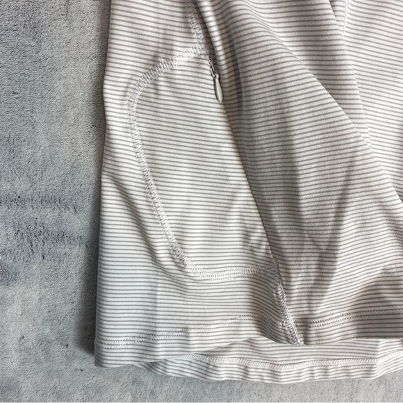 NEW Lorna Jane Unwind Zip Through Activewear Top XS Quick Dry Thumb Holes NWT - Picture 5 of 14